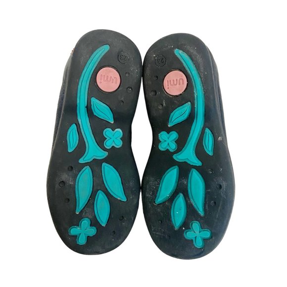 Umi | Girl's Black and Pink Flower Leather Mary Jane Shoes | Size: 7 - Picture 6 of 6